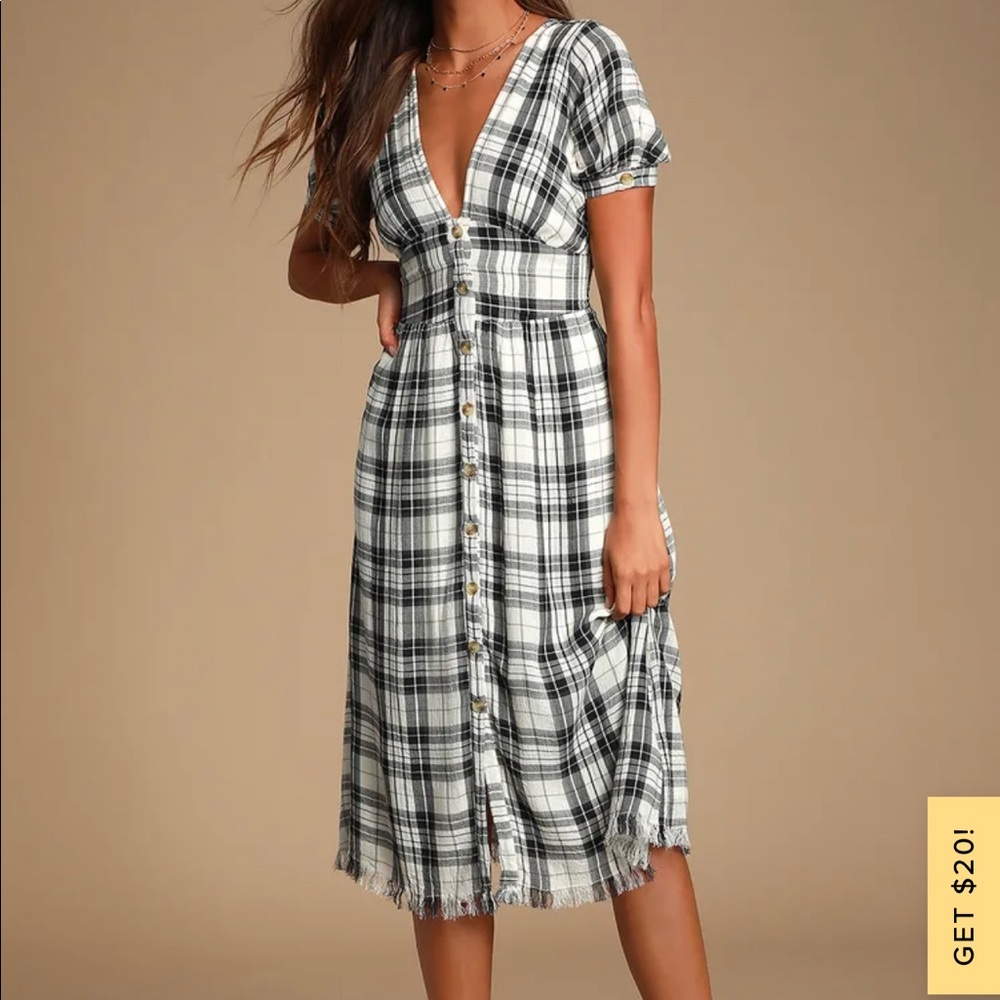 Lulu’s Dakota Black and White Plaid Button Front-Dress - only worn once